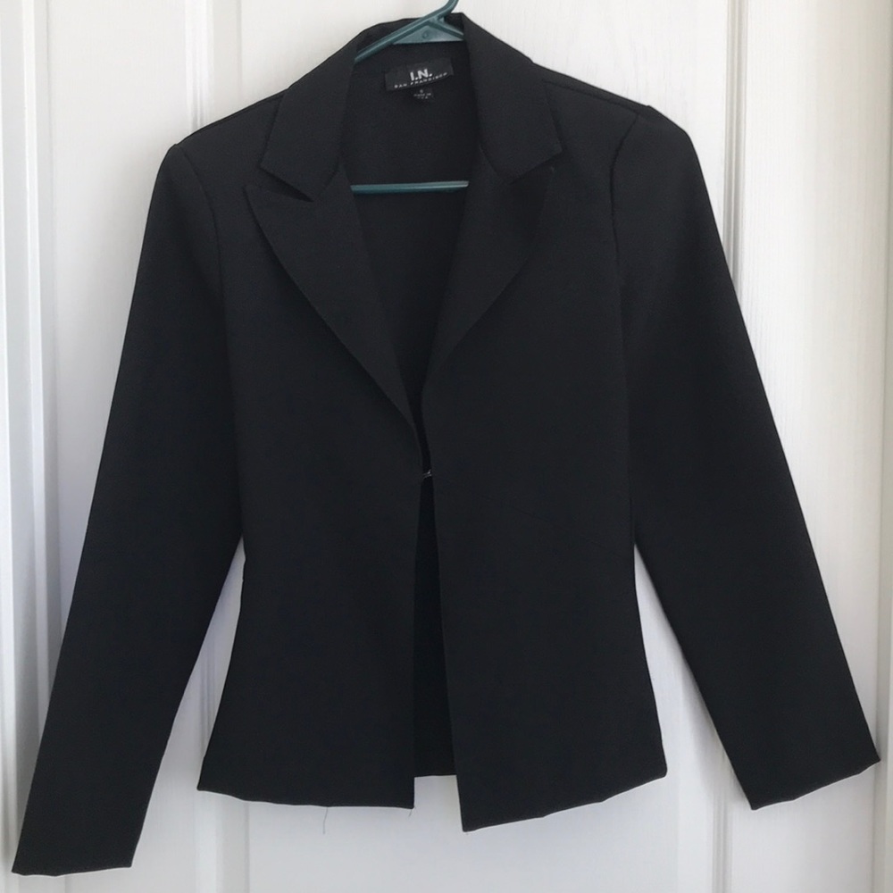 I.N. San Francisco women’s blazer